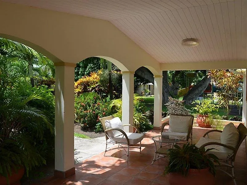 Blue Horizons Garden Resort St. George's 3*,